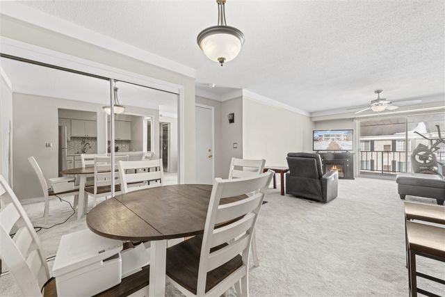 35934 Ann Arbor Trail 115, Livonia, MI 48150