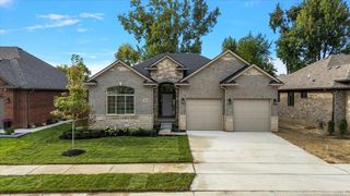 16468 Via Villagio Street, Macomb Twp, MI 48042