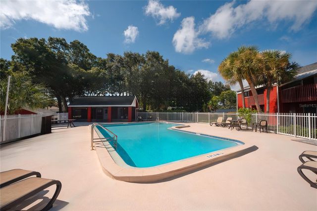 8210 12TH WAY N G, St Petersburg, FL 33702