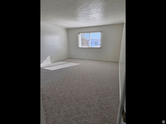 1033 E 825 N, Layton, UT 84040