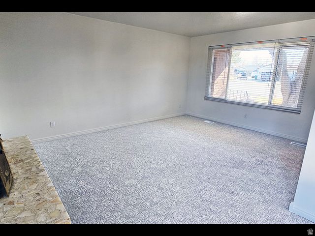 1033 E 825 N, Layton, UT 84040