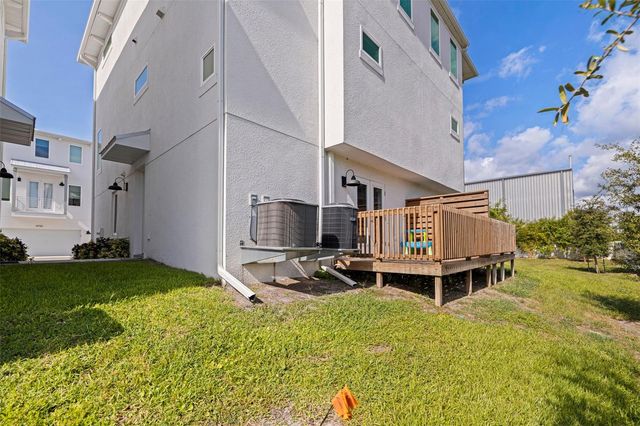 4743 LEGACY PARK DRIVE, Tampa, FL 33611