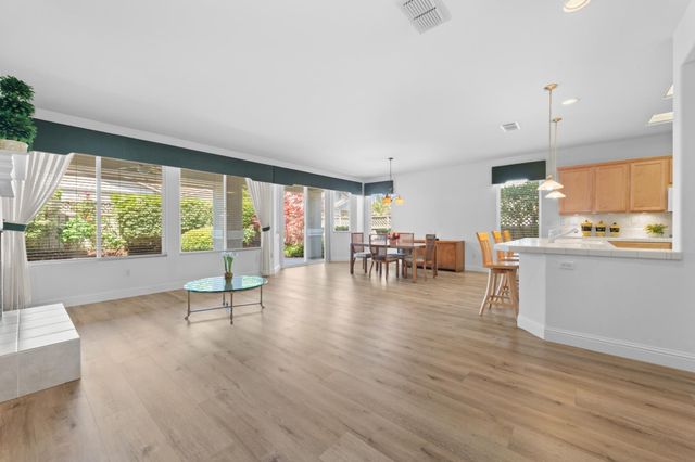7059 Cope Ridge Way, Roseville, CA 95747