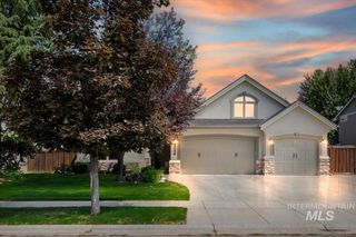 2248 W Tango Creek Dr, Meridian, ID 83646
