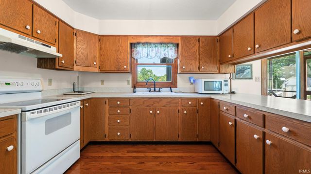 1323 Younger Road, Bedford, IN 47421