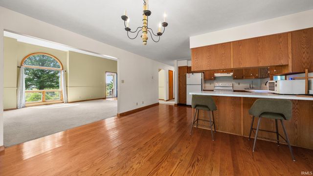 1323 Younger Road, Bedford, IN 47421