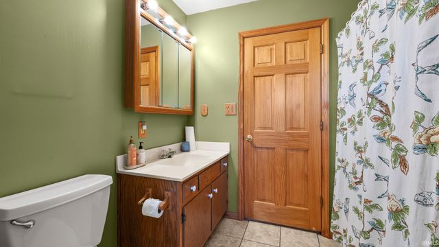 1323 Younger Road, Bedford, IN 47421