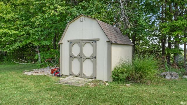1323 Younger Road, Bedford, IN 47421