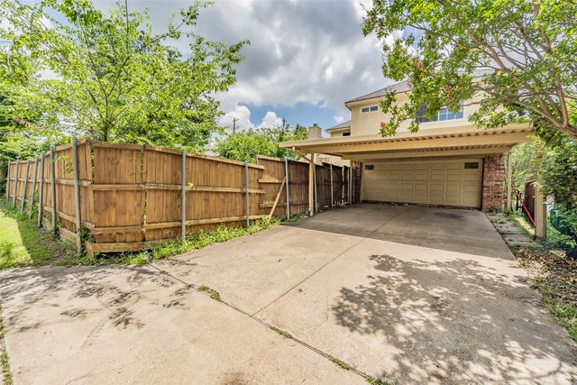 2325 Valley Falls Avenue, Mesquite, TX 75181