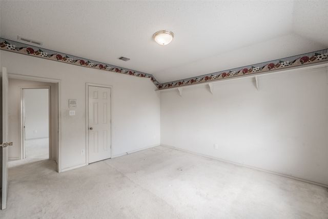 2325 Valley Falls Avenue, Mesquite, TX 75181