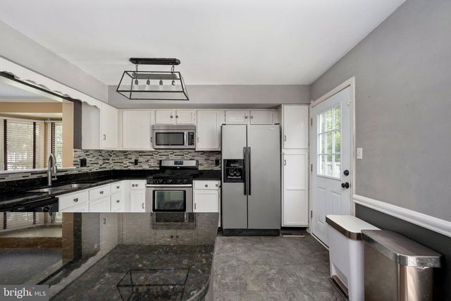 12329 MANCHESTER WAY, Woodbridge, VA 22192