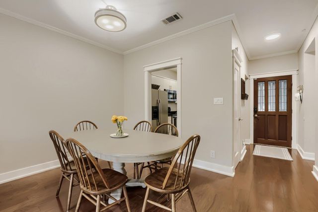 1741 Spyglass DR 1-223, Austin, TX 78746