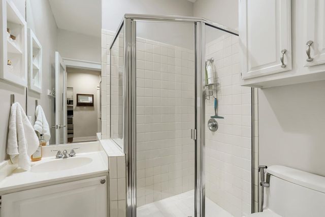 1741 Spyglass DR 1-223, Austin, TX 78746