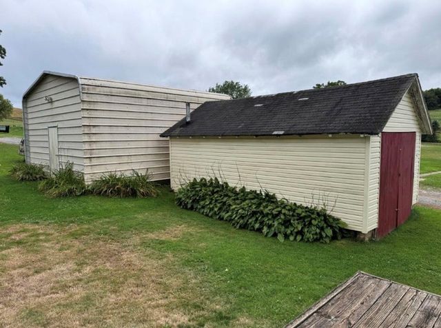 658 Route 536, Punxsutawney Area School District, PA 16240