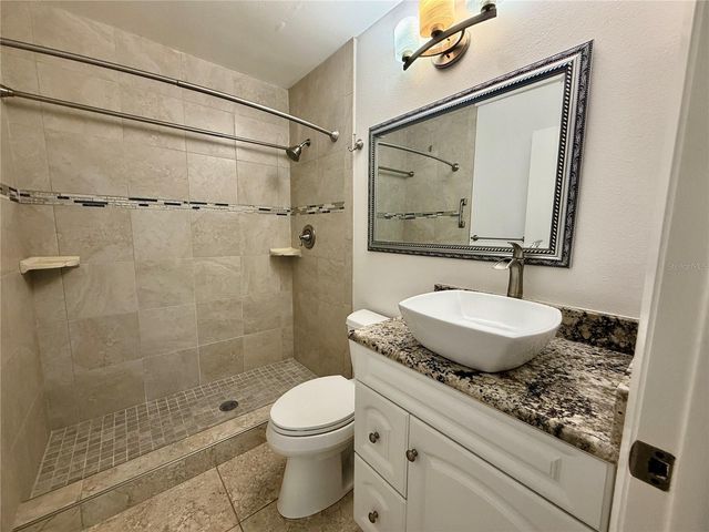2461 BENTLEY DRIVE, Palm Harbor, FL 34684
