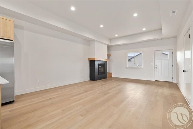 637 Willow Branch Road, Billings, MT 59106