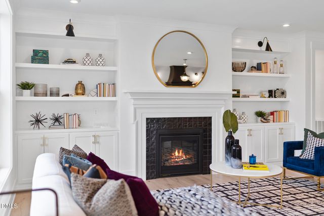 761 W Holly Springs Road, Holly Springs, NC 27540