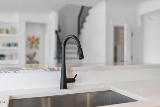 761 W Holly Springs Road, Holly Springs, NC 27540