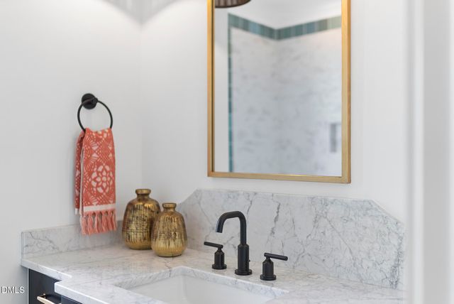 761 W Holly Springs Road, Holly Springs, NC 27540