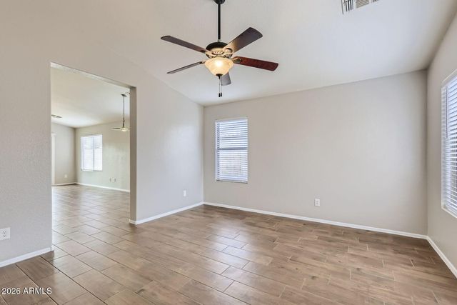 8551 W CAROL Avenue, Peoria, AZ 85345