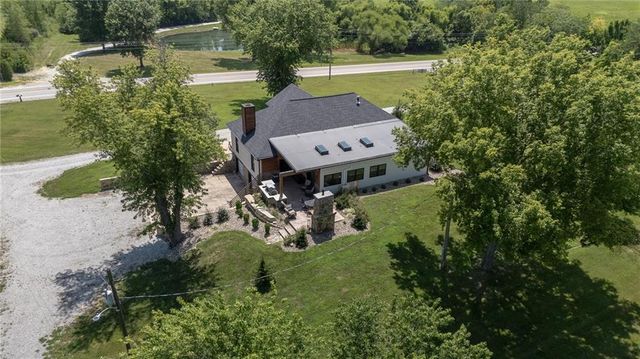 35932 10 Highway, Rayville, MO 64084