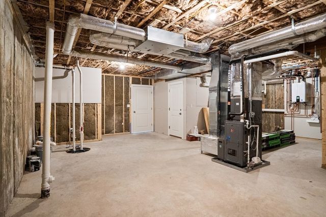 17 Courtyard Place 17, Reading, MA 01867