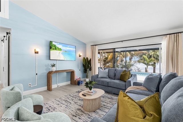 5409 Skyline BLVD, Cape Coral, FL 33914