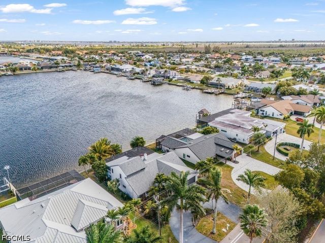 5409 Skyline BLVD, Cape Coral, FL 33914