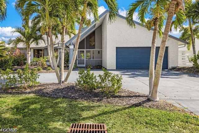 5409 Skyline BLVD, Cape Coral, FL 33914