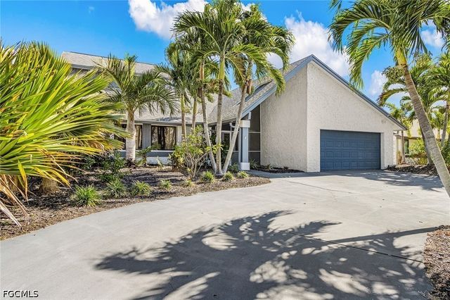 5409 Skyline BLVD, Cape Coral, FL 33914