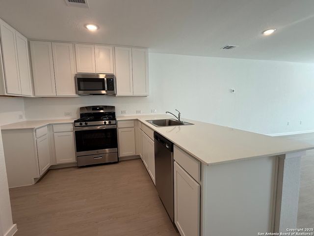 235 Ottawa Way, New Braunfels, TX 78130