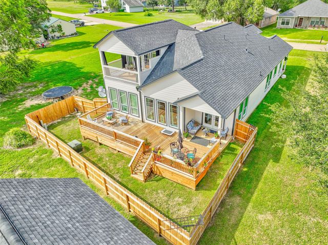646 Echo Lane, Livingston, TX 77351