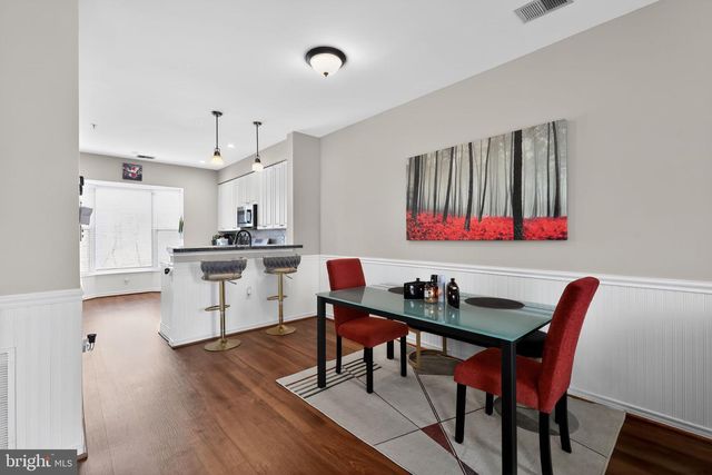 1221 ROCKLAND CT, Crofton, MD 21114