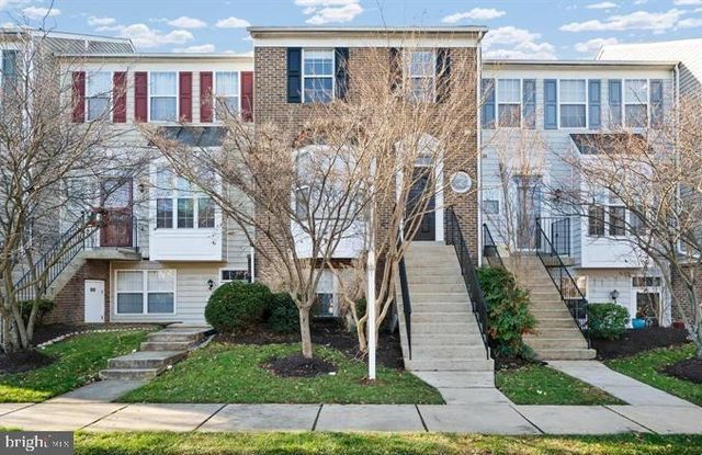 1221 ROCKLAND CT, Crofton, MD 21114