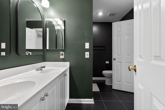 1221 ROCKLAND CT, Crofton, MD 21114