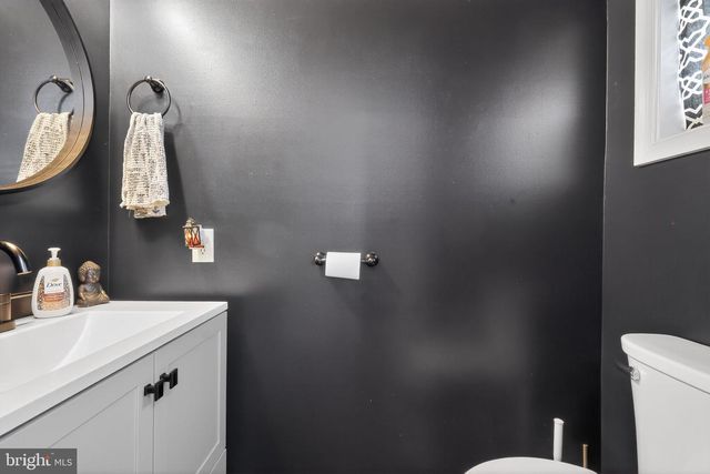 1221 ROCKLAND CT, Crofton, MD 21114