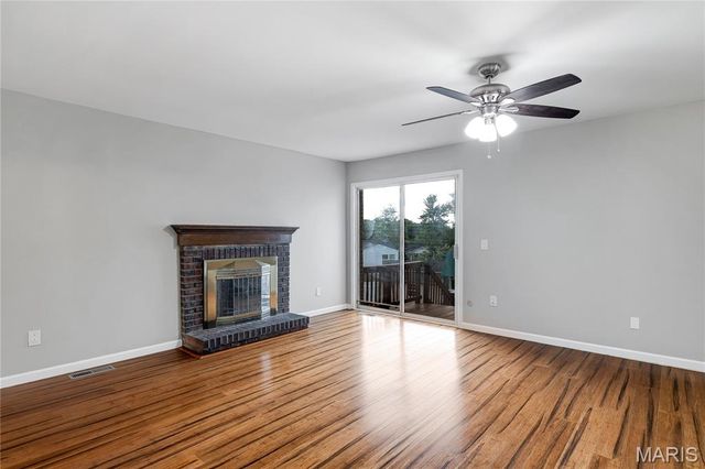 2832 Waldwick Court, St Louis, MO 63129