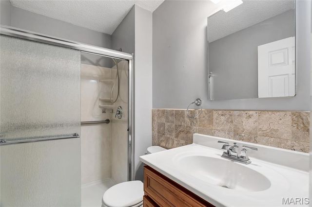 2832 Waldwick Court, St Louis, MO 63129