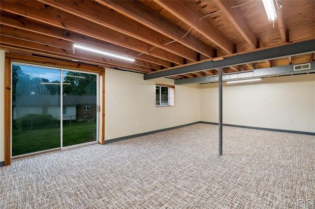 2832 Waldwick Court, St Louis, MO 63129