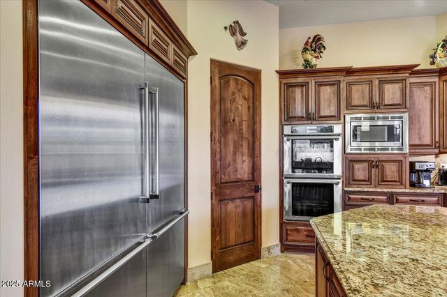 6551 E FLAT IRON Loop, Gold Canyon, AZ 85118