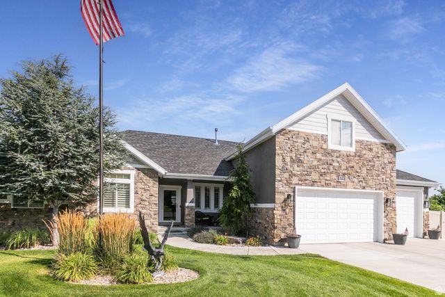 6984 W BOULDER RIDGE CIR, Herriman, UT 84096