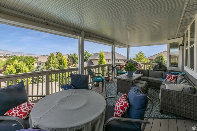 6984 W BOULDER RIDGE CIR, Herriman, UT 84096