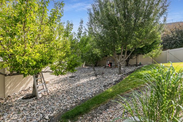 6984 W BOULDER RIDGE CIR, Herriman, UT 84096