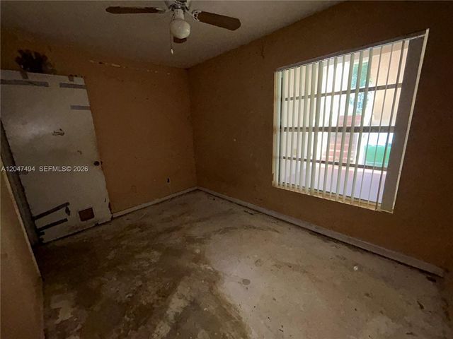 15340 SW 106th Terrace 817, Miami, FL 33196