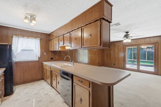 1516 Lamplighter Lane, Edgecliff Village, TX 76134