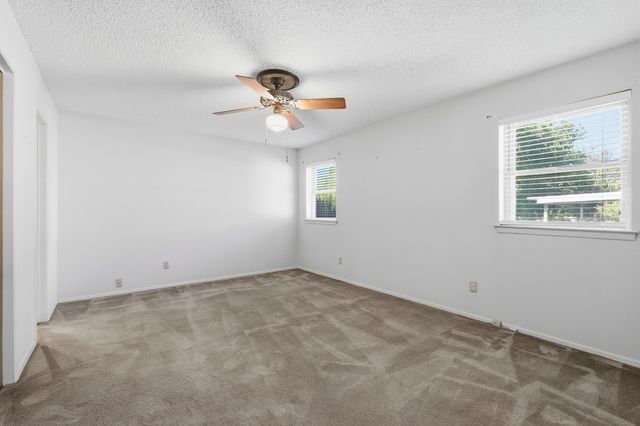 1516 Lamplighter Lane, Edgecliff Village, TX 76134