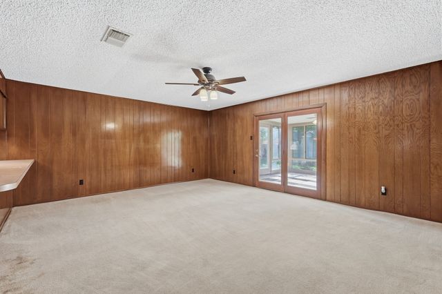 1516 Lamplighter Lane, Edgecliff Village, TX 76134