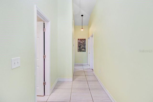 1131 DOGWOOD AVENUE, Tampa, FL 33613