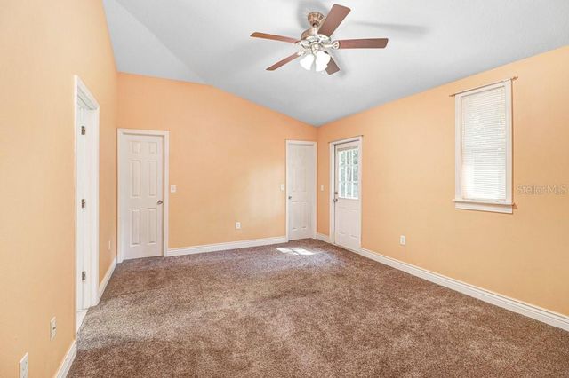 1131 DOGWOOD AVENUE, Tampa, FL 33613