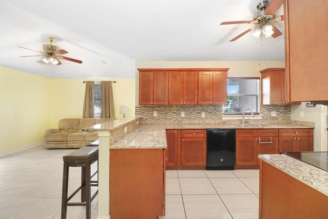 1131 DOGWOOD AVENUE, Tampa, FL 33613